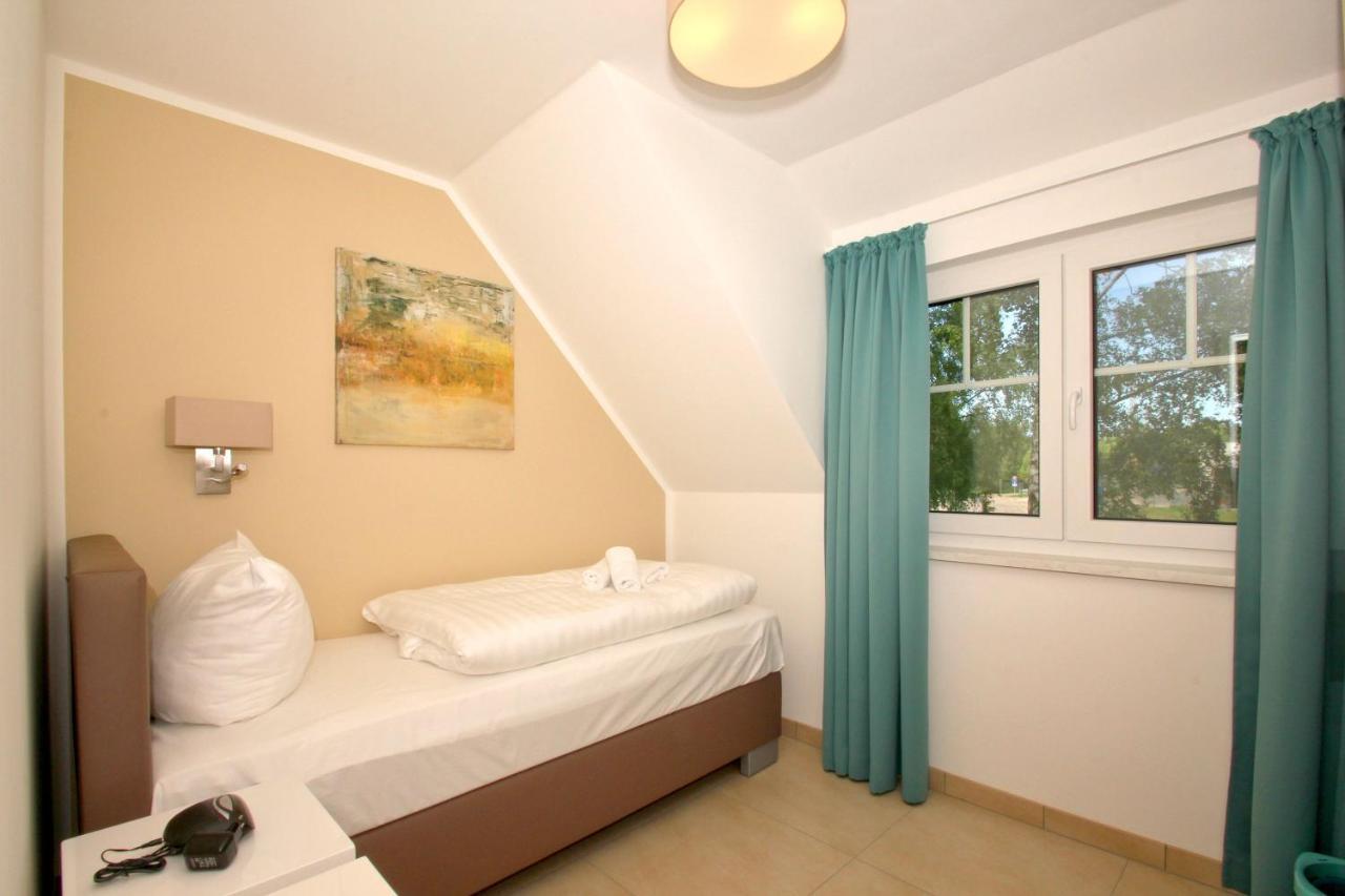 Strandnahe Fewo Mit Balkon, Gratis Nutzung Vom Ahoi Erlebnisbad Und Sauna In Sellin - Rex Rugia Fewo 10-6 Lobbe Exterior foto